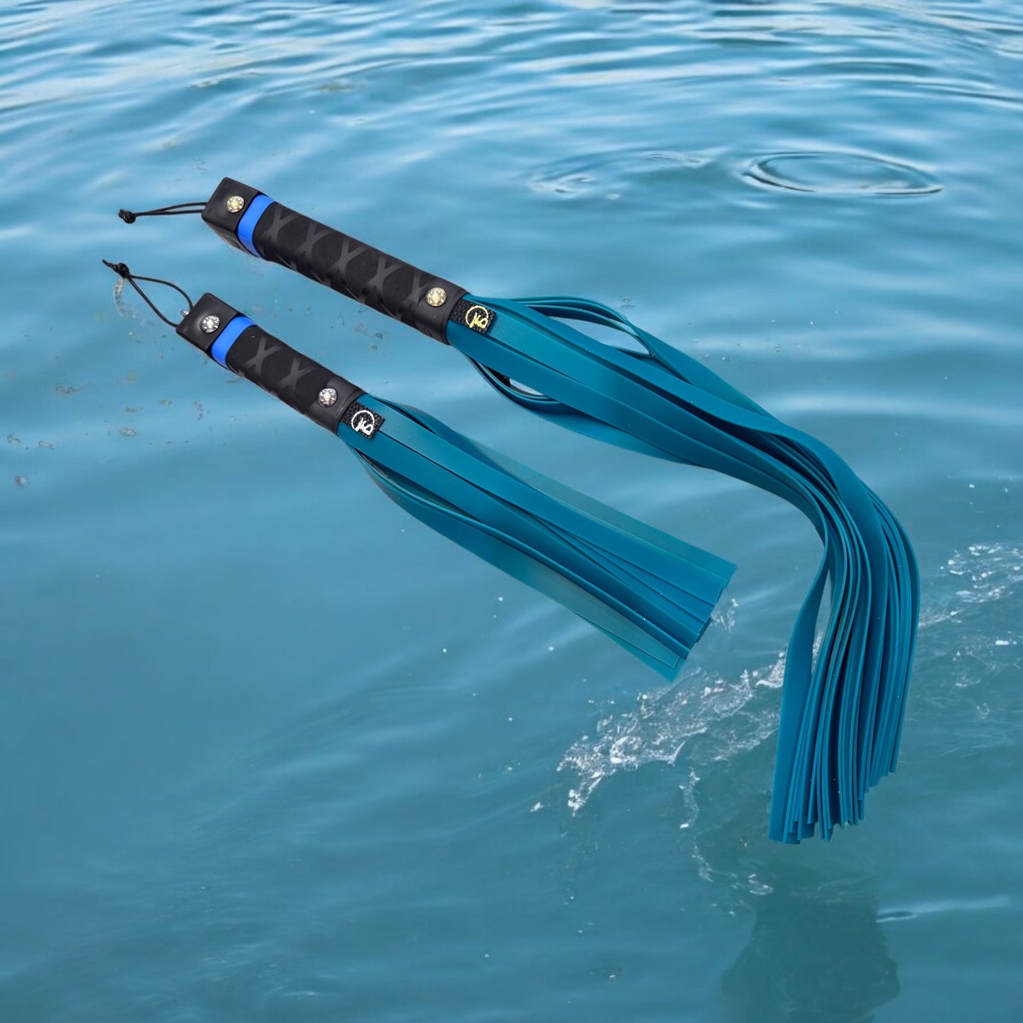 Water play flogger